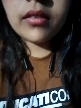 Love-Veronica online show from 03-16-26, 05:50