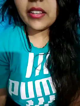 Snapshot of Love-Veronica chatting on 04-29-26, 06:03 Love-Veronica online show from 04-29-26, 06:03