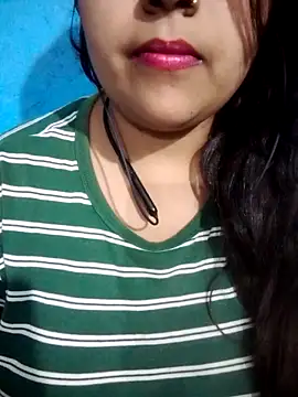 Snapshot of Love-Veronica chatting on 05-05-26, 01:52 Love-Veronica online show from 05-05-26, 01:52