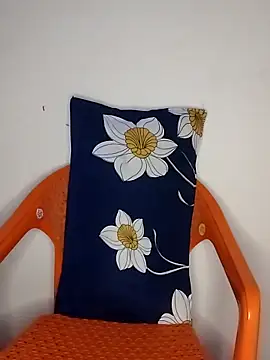 Sexy Radhikaa online show from 12-17-25, 06:58