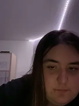 hotiee online show from 03-18-25, 11:30