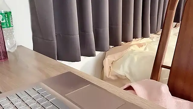 yuyum651 online show from 01-11-25, 02:36