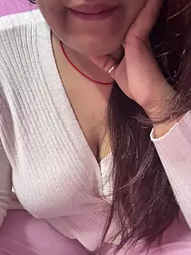 Snapshot of _nishalove19 chatting on 01-19-25, 07:15 nishalove19 online show from 01-19-25, 07:15