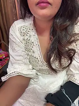 Snapshot of _nishalove19 chatting on 11-10-25, 07:24 nishalove19 online show from 11-10-25, 07:24