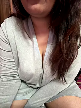 Snapshot of _nishalove19 chatting on 11-20-25, 07:13 nishalove19 online show from 11-20-25, 07:13