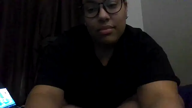 Snapshot of ariadxxx chatting on 12-09-24, 10:20 ariadxxx online show from 12-09-24, 10:20