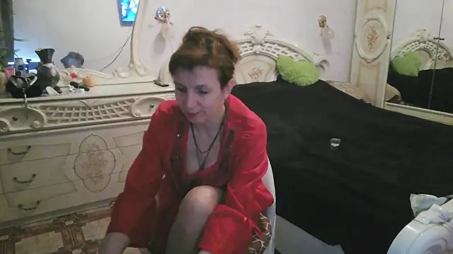 Snapshot of Debra_Phoenix chatting on 10-24-25, 11:12 Debra Phoenix online show from 10-24-25, 11:12