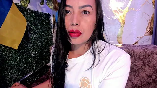 Snapshot of MeleekXXX_ chatting on 07-03-26, 08:15 MeleekXXX online show from 07-03-26, 08:15