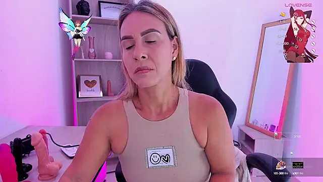 Evangeline johns online show from 09-19-25, 07:47