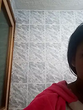 Naomy veracruz  online show from 12-23-25, 08:01