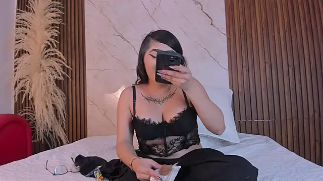 Snapshot of king_lovely_hornyy chatting on 05-12-26, 06:49 king lovely hornyy online show from 05-12-26, 06:49