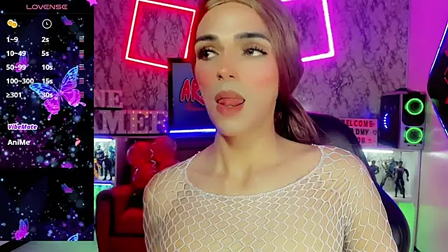 Snapshot of Alessa_mullen chatting on 02-20-25, 09:44 Alessa mullen online show from 02-20-25, 09:44