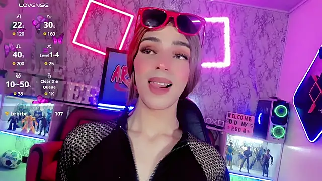 Snapshot of Alessa_mullen chatting on 03-07-25, 06:35 Alessa mullen online show from 03-07-25, 06:35