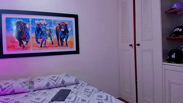 Snapshot of lukasgreene chatting on 10-21-25, 07:47 lukasgreene online show from 10-21-25, 07:47