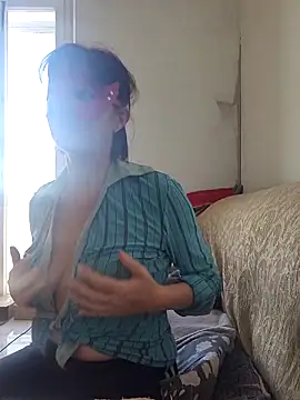 Snapshot of Vagabondainnamorata chatting on 03-19-25, 07:40 Vagabondainnamorata online show from 03-19-25, 07:40