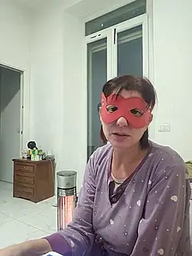 Snapshot of Vagabondainnamorata chatting on 03-20-25, 07:25 Vagabondainnamorata online show from 03-20-25, 07:25