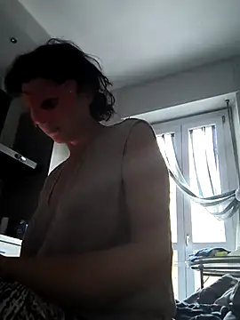 Snapshot of Vagabondainnamorata chatting on 09-30-25, 04:23 Vagabondainnamorata online show from 09-30-25, 04:23