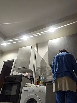 Snapshot of Vagabondainnamorata chatting on 10-06-25, 04:32 Vagabondainnamorata online show from 10-06-25, 04:32