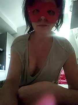 Snapshot of Vagabondainnamorata chatting on 10-08-25, 04:26 Vagabondainnamorata online show from 10-08-25, 04:26