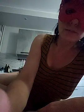 Snapshot of Vagabondainnamorata chatting on 11-03-25, 03:57 Vagabondainnamorata online show from 11-03-25, 03:57