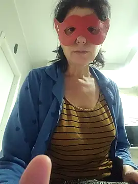 Snapshot of Vagabondainnamorata chatting on 11-19-25, 03:39 Vagabondainnamorata online show from 11-19-25, 03:39