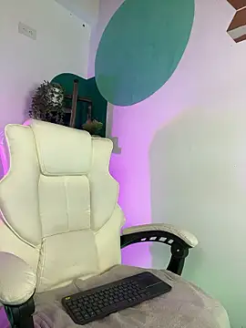 LollaByer online show from 01-13-26, 07:08