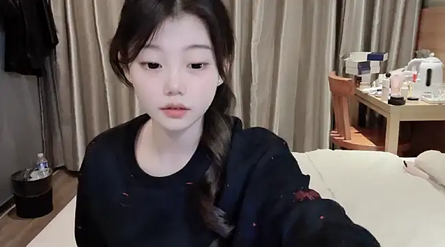 yangyang-1115 online show from 02-26-25, 08:15