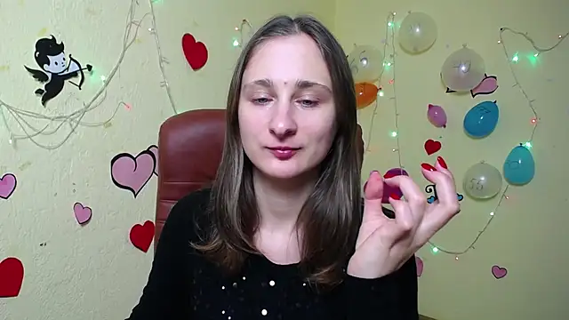 Snapshot of MichelLeee chatting on 01-27-25, 12:05 MichelLeee online show from 01-27-25, 12:05