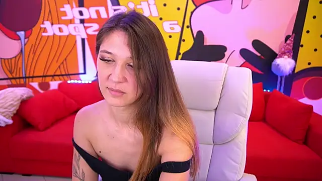 Snapshot of DreamyLinaa chatting on 12-24-24, 10:44 DreamyLinaa online show from 12-24-24, 10:44