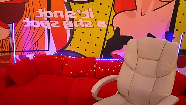 Snapshot of DreamyLinaa chatting on 01-20-25, 07:47 DreamyLinaa online show from 01-20-25, 07:47