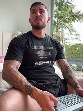 DimitriSullivan  online show from 04-06-26, 02:51