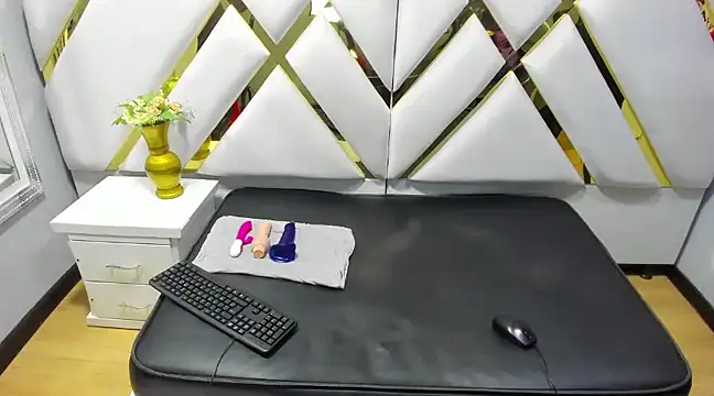 alaha evans online show from 02-25-25, 03:09