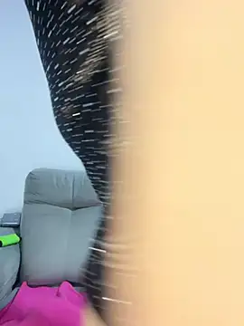 Leyna Kenet online show from 02-16-25, 04:42