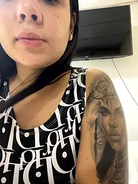 Leyna Kenet online show from 11-27-25, 03:14