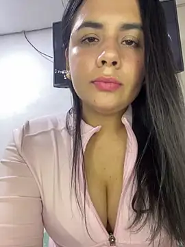 Leyna Kenet online show from 02-15-26, 11:34