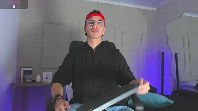 Snapshot of -Bruno-Bs chatting on 01-11-25, 02:09 -Bruno-Bs online show from 01-11-25, 02:09