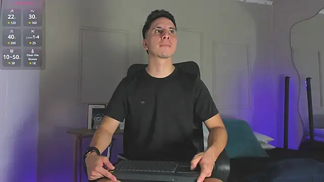 Snapshot of -Bruno-Bs chatting on 01-27-25, 11:54 -Bruno-Bs online show from 01-27-25, 11:54