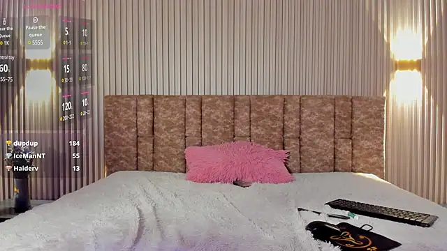 tiffany johnson11 online show from 02-14-25, 09:13