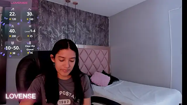 SKYLERWHIITEE online show from 01-31-25, 03:09