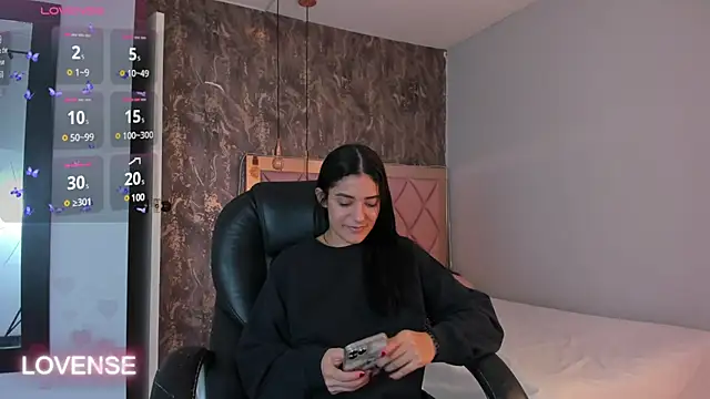 SKYLERWHIITEE online show from 03-16-25, 04:30