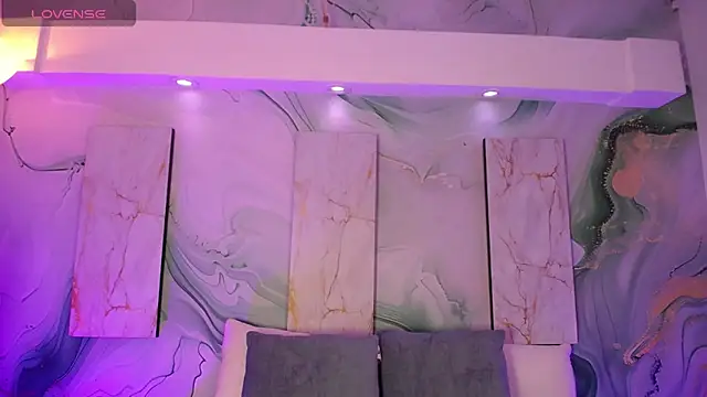 Aniie Doll online show from 04-01-26, 08:28