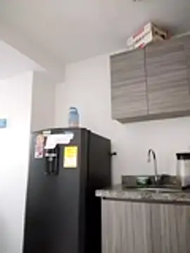 nicolle milf1978 online show from 04-10-26, 11:59