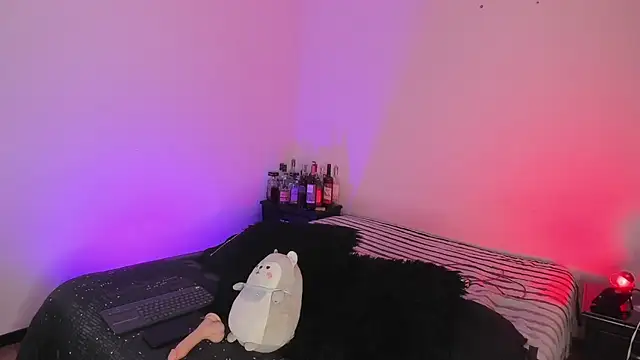 Snapshot of juandaaap chatting on 10-24-25, 03:14 juandaaap online show from 10-24-25, 03:14