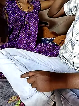 Snapshot of tammy-lisha chatting on 02-06-25, 04:58 tammy-lisha online show from 02-06-25, 04:58