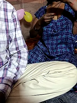 Snapshot of tammy-lisha chatting on 02-17-25, 04:59 tammy-lisha online show from 02-17-25, 04:59