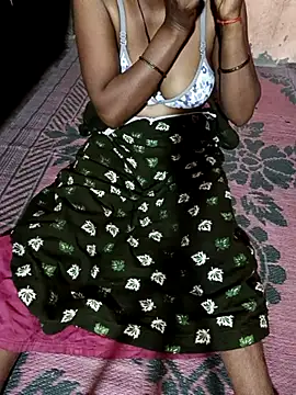 Snapshot of tammy-lisha chatting on 03-18-25, 06:15 tammy-lisha online show from 03-18-25, 06:15