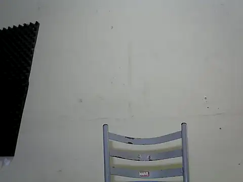 luanadoprive online show from 04-12-26, 03:50