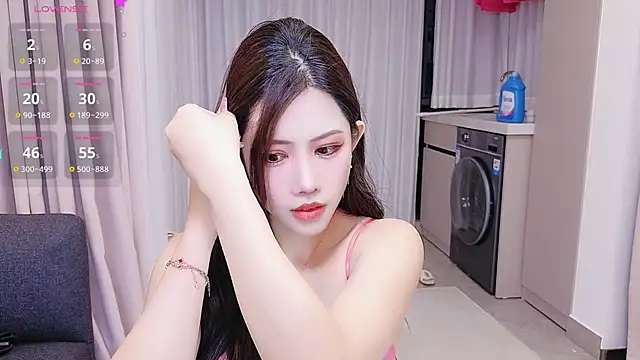 Selenaaaaa- online show from 03-03-25, 02:26