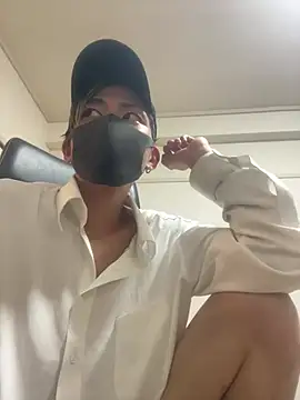 Snapshot of Manato_jp_1215 chatting on 05-24-26, 02:00 Manato jp 1215 online show from 05-24-26, 02:00