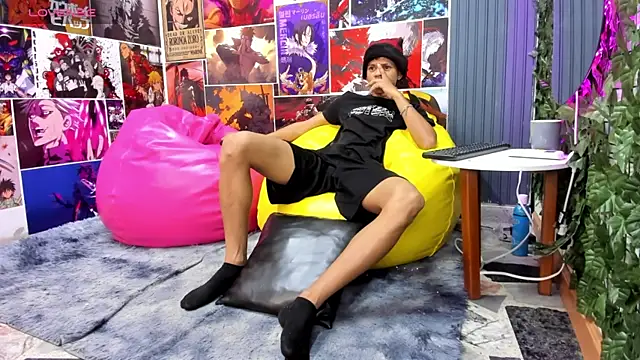 Snapshot of Jeffry_wolvess chatting on 01-03-25, 12:30 Jeffry wolvess online show from 01-03-25, 12:30